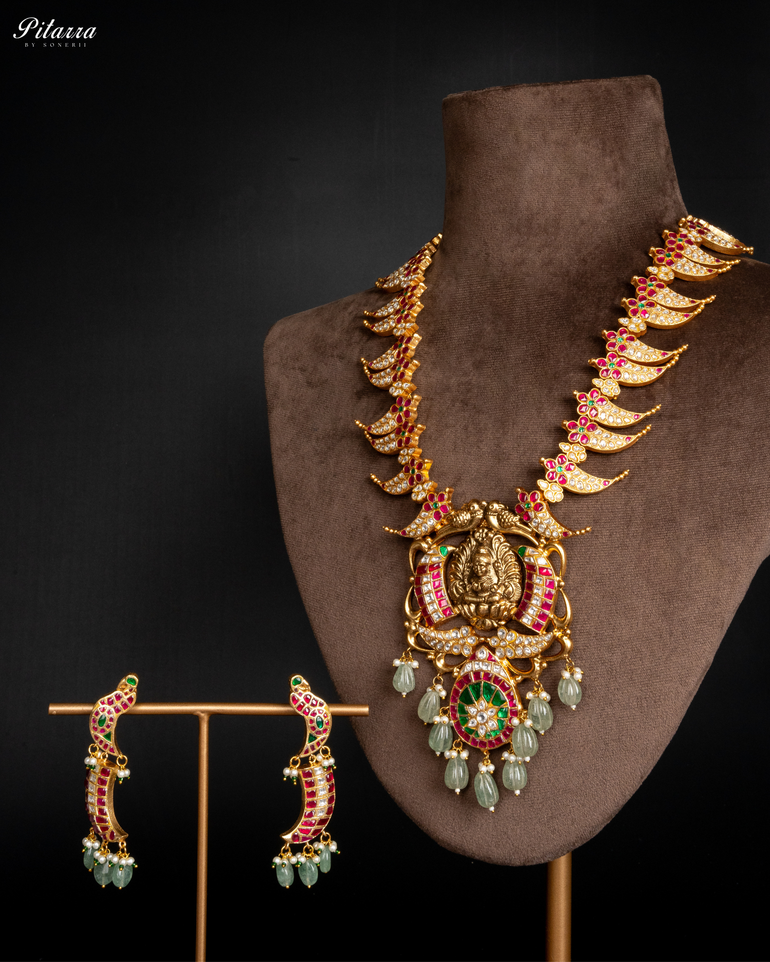 Gold Antique Punjabi Kundan Necklace with Lakshmi Ji